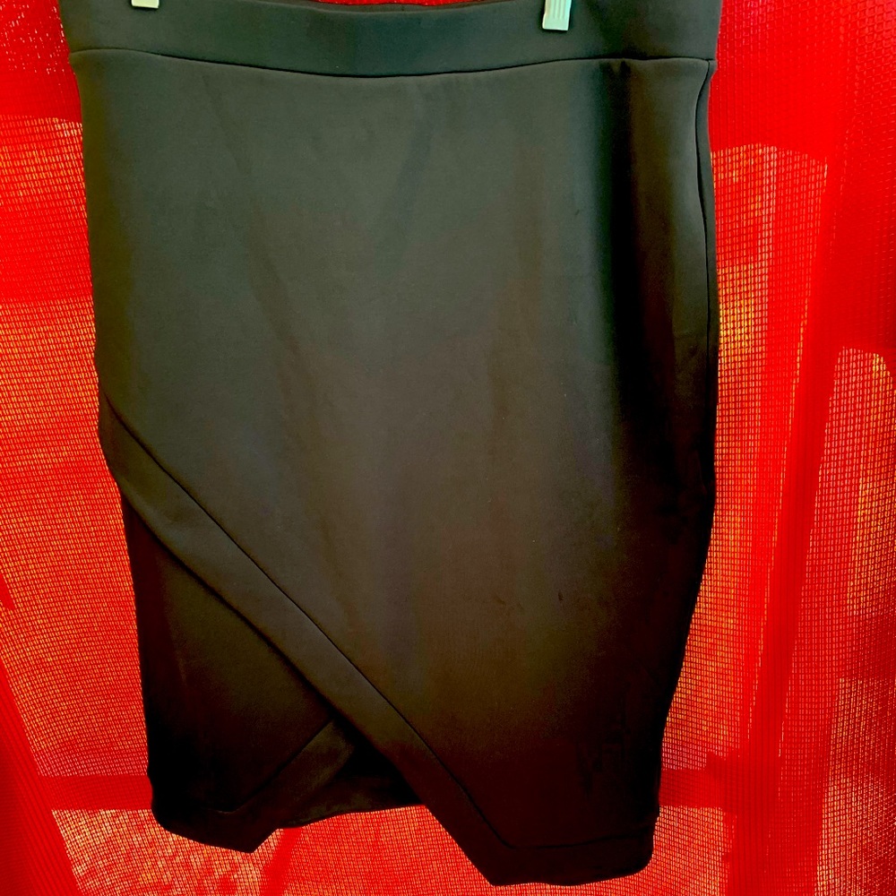 Torrid Size 1 Black Skirt